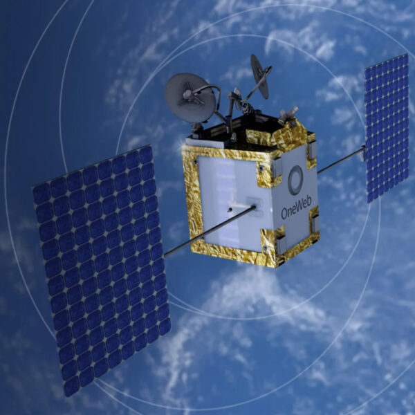 Oneweb Flat pannel antenna. - Image 7